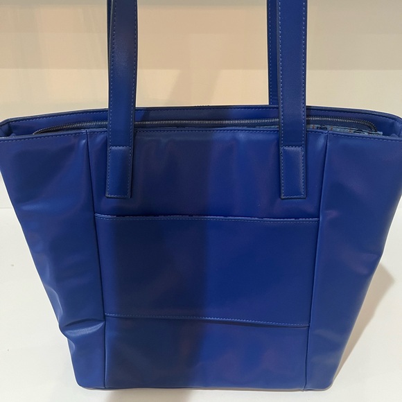 Lug Paddock - Picture 2 of 4